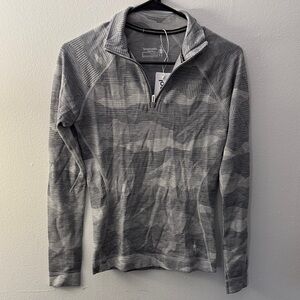 Smartwool Women’s Light Gray Mountain Scape Pullover